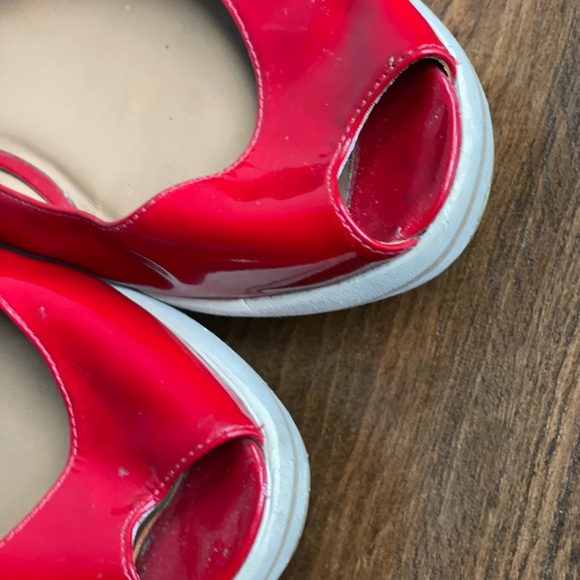 Stuart Weitzman Red Patent Leather Shoes, Platform Shoes, Gift for Her, - Picture 8 of 8